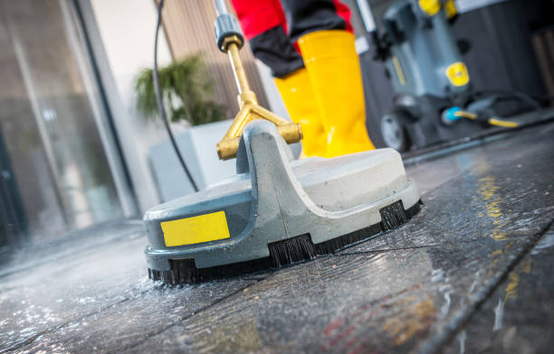 Best Deck Pressure Washing  in Radcliff, KY