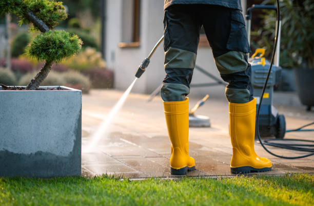 Best Deck Cleaning Services  in Radcliff, KY